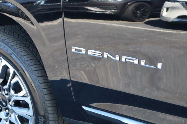 2023 GMC Yukon 4WD Denali Ultimate