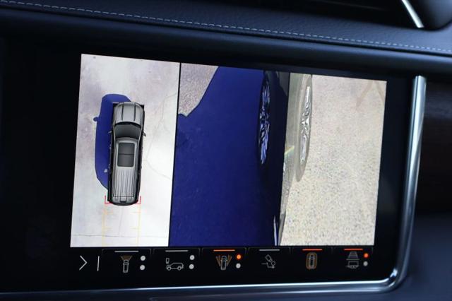 2023 GMC Yukon 4WD Denali Ultimate