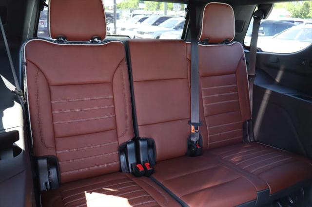 2023 GMC Yukon 4WD Denali Ultimate