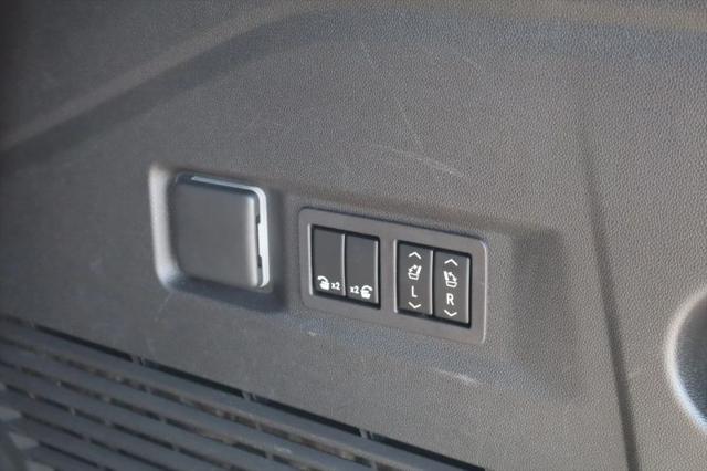 2023 GMC Yukon 4WD Denali Ultimate