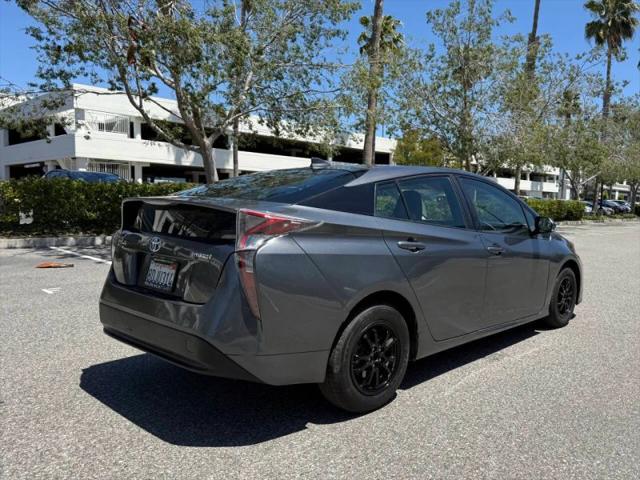 2018 Toyota Prius One