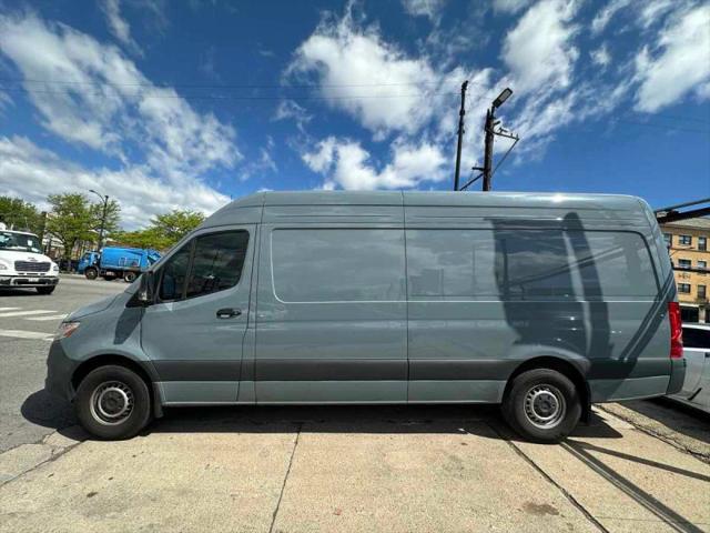 2024 Mercedes-Benz Sprinter 2500 High Roof 4-Cyl Diesel