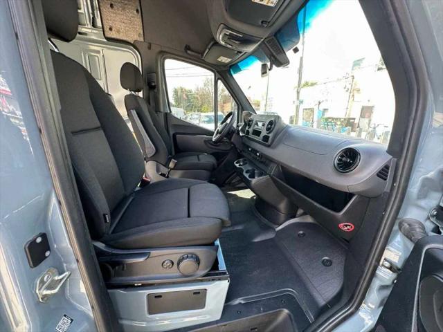 2024 Mercedes-Benz Sprinter 2500 High Roof 4-Cyl Diesel