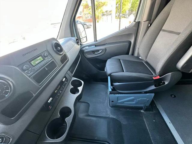 2024 Mercedes-Benz Sprinter 2500 High Roof 4-Cyl Diesel