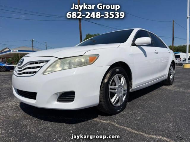 2011 Toyota Camry LE for sale in Arlington, TX