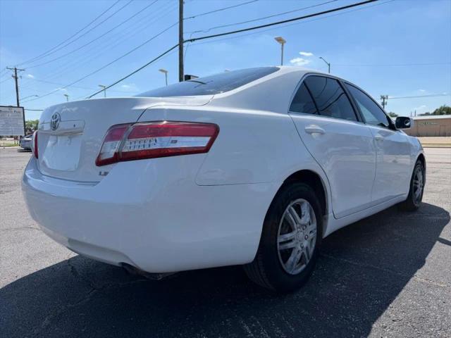 2011 Toyota Camry LE