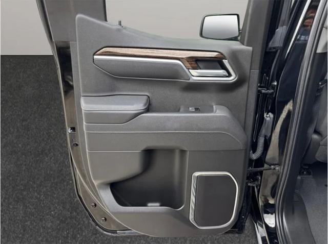 2025 GMC Sierra 1500 4WD Double Cab Standard Box Elevation with 3VL
