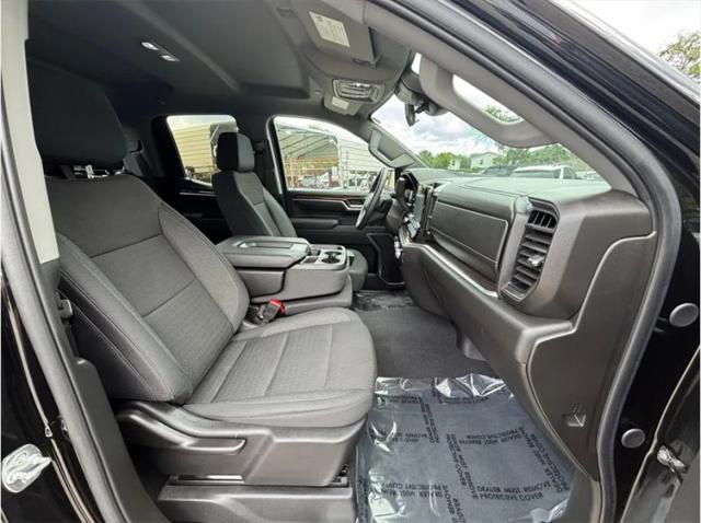 2025 GMC Sierra 1500 4WD Double Cab Standard Box Elevation with 3VL