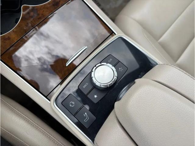 2015 Mercedes-Benz 400 E 400