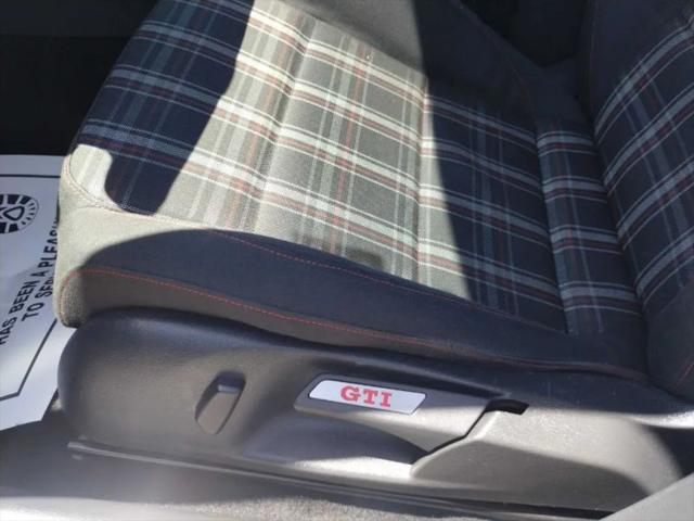 2011 Volkswagen GTI 4-Door