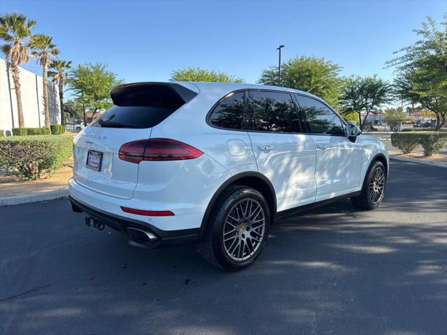 2018 Porsche Cayenne Base