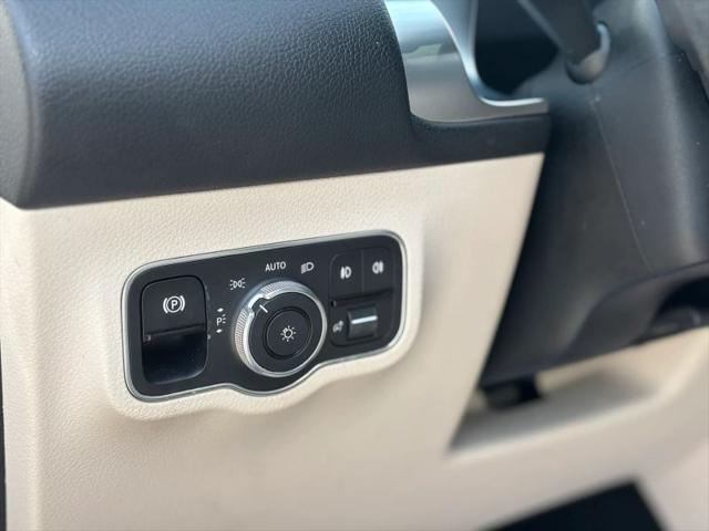 2020 Mercedes-Benz GLB 250