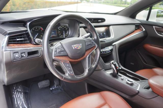 2020 Cadillac XT5 FWD Premium Luxury