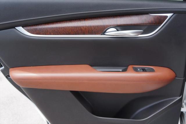 2020 Cadillac XT5 FWD Premium Luxury
