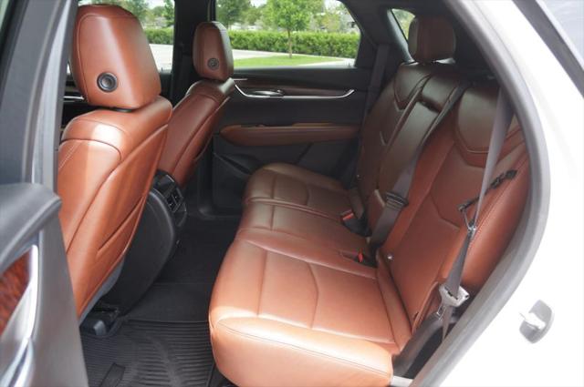 2020 Cadillac XT5 FWD Premium Luxury