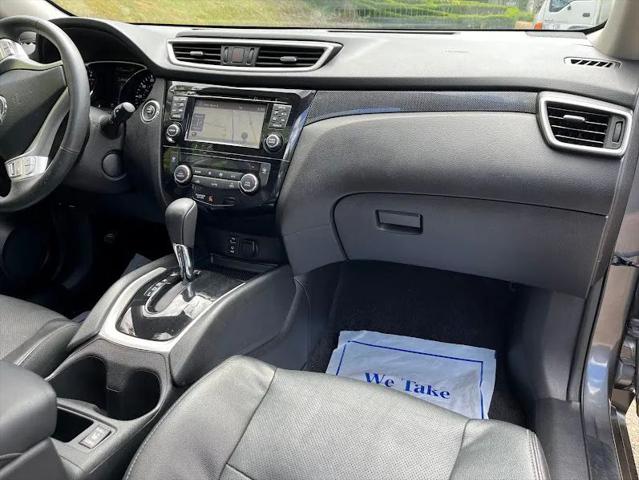 2016 Nissan Rogue SL