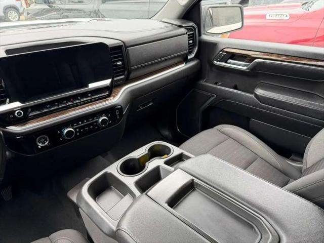 2023 GMC Sierra 1500 2WD Crew Cab Short Box Elevation