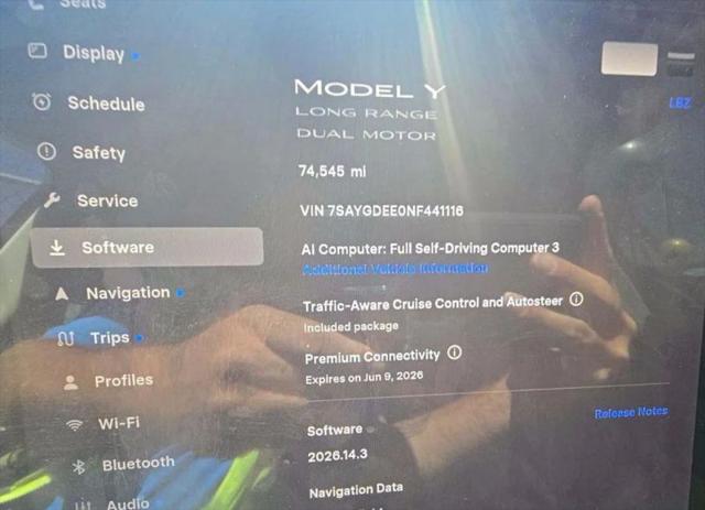 2022 Tesla Model Y Long Range Dual Motor All-Wheel Drive
