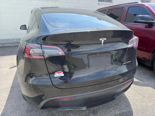 2022 Tesla Model Y Long Range Dual Motor All-Wheel Drive