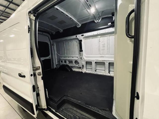 2023 Ford Transit Cargo Van Base