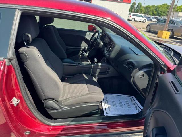 2019 Dodge Challenger SXT