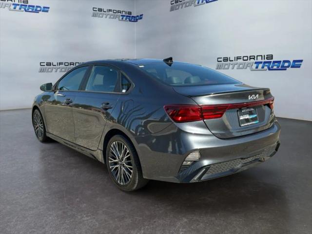 2022 Kia Forte GT-Line
