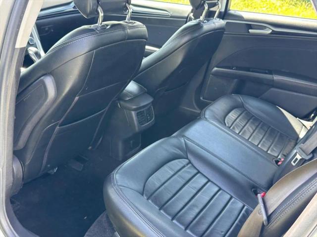 2013 Ford Fusion SE
