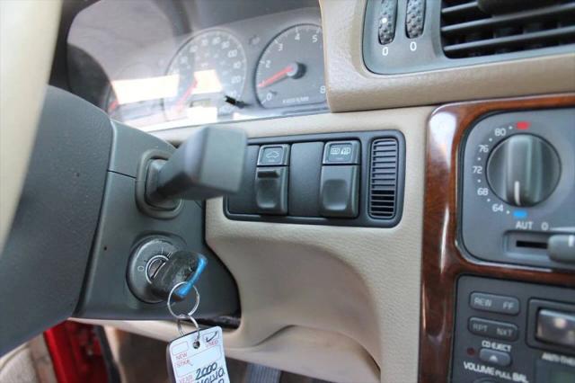 2000 Volvo C70 LT
