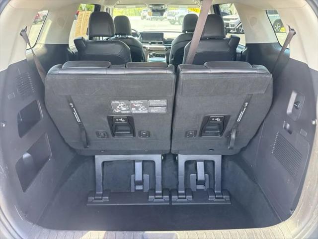 2025 Kia Carnival MPV LXS
