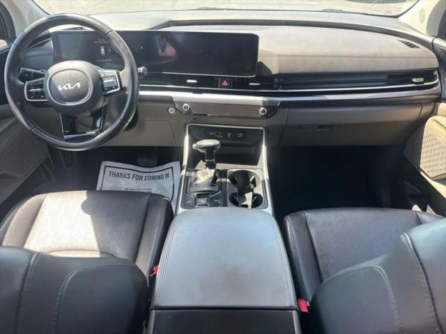 2025 Kia Carnival MPV LXS