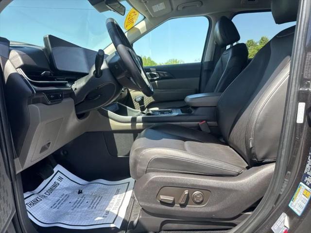 2025 Kia Carnival MPV LXS