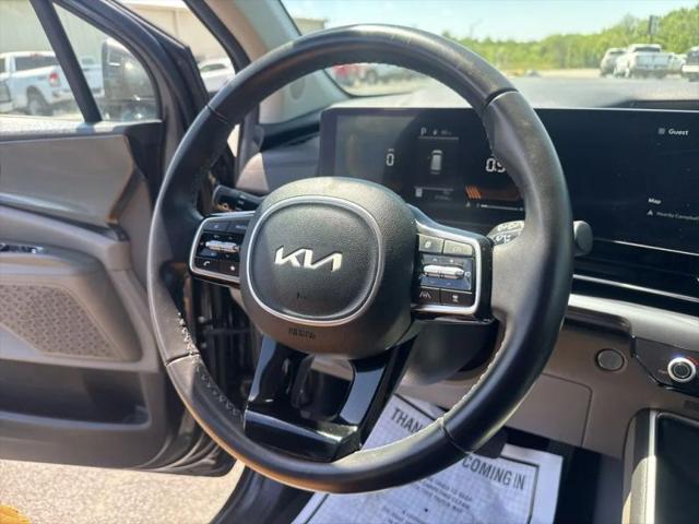 2025 Kia Carnival MPV LXS