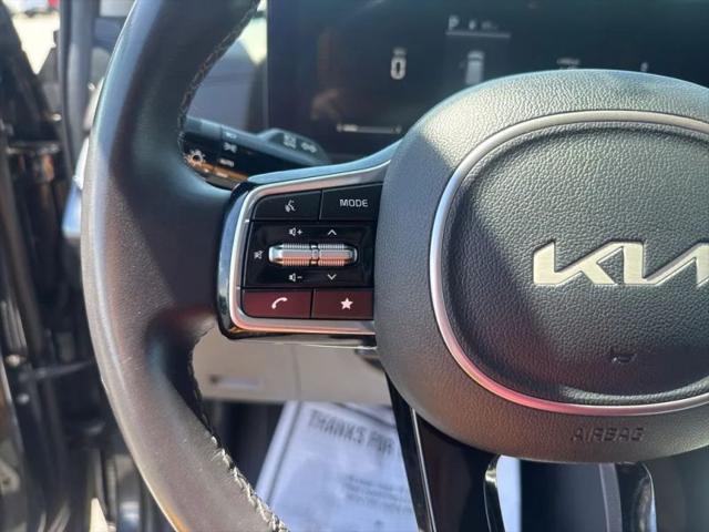 2025 Kia Carnival MPV LXS