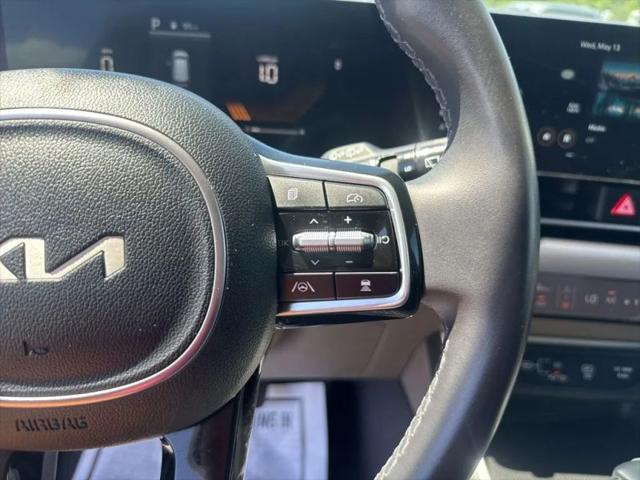 2025 Kia Carnival MPV LXS