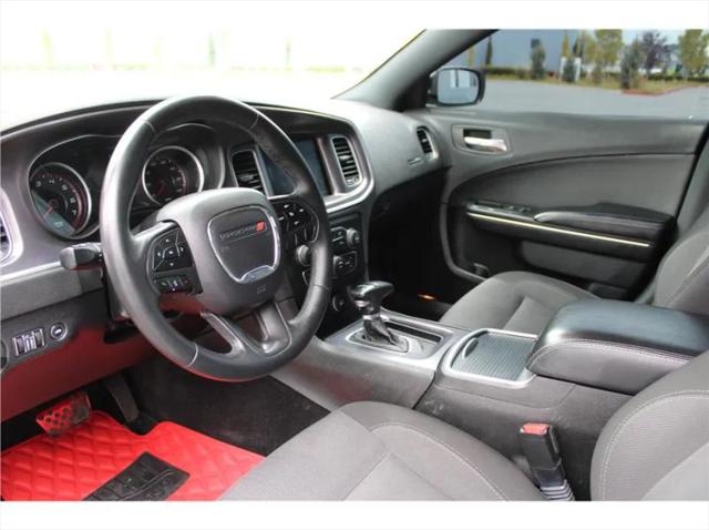 2018 Dodge Charger SXT RWD