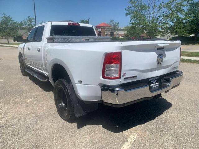 2020 Ram 3500 Big Horn Crew Cab 4x4 8' Box