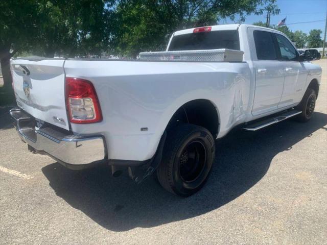 2020 Ram 3500 Big Horn Crew Cab 4x4 8' Box