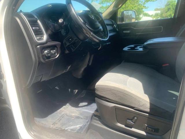 2020 Ram 3500 Big Horn Crew Cab 4x4 8' Box