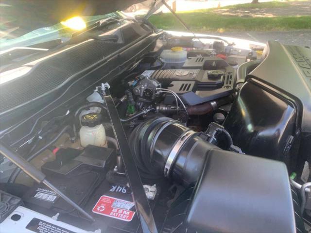 2020 Ram 3500 Big Horn Crew Cab 4x4 8' Box