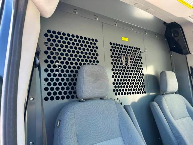 2015 Ford Transit Medium Roof w/Sliding Side Door w/LWB