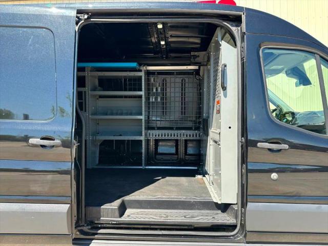 2015 Ford Transit Medium Roof w/Sliding Side Door w/LWB