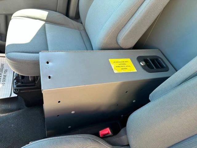 2015 Ford Transit Medium Roof w/Sliding Side Door w/LWB