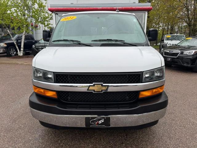 2024 Chevrolet Express Cargo Van RWD 2500 Regular Wheelbase WT