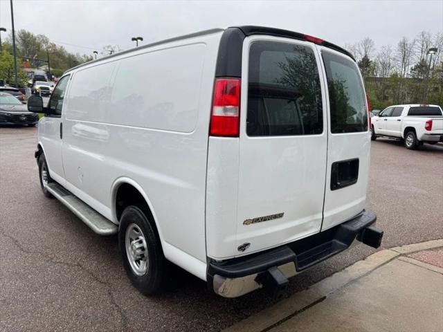2024 Chevrolet Express Cargo Van RWD 2500 Regular Wheelbase WT