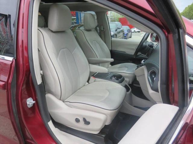 2018 Chrysler Pacifica Hybrid Limited