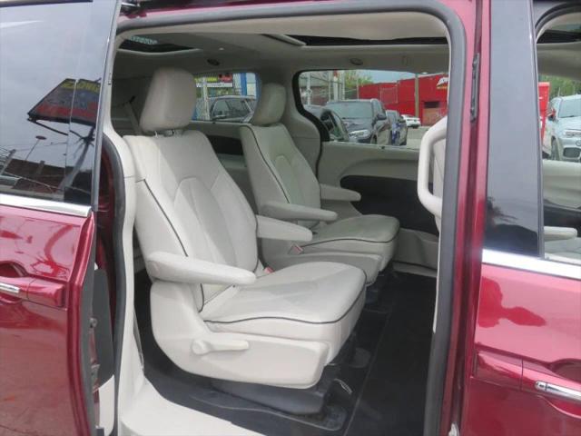 2018 Chrysler Pacifica Hybrid Limited