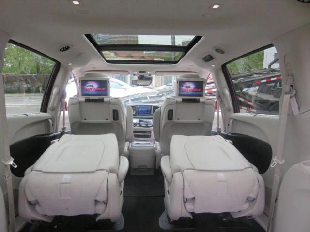 2018 Chrysler Pacifica Hybrid Limited