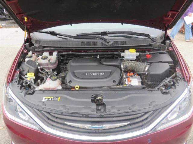 2018 Chrysler Pacifica Hybrid Limited