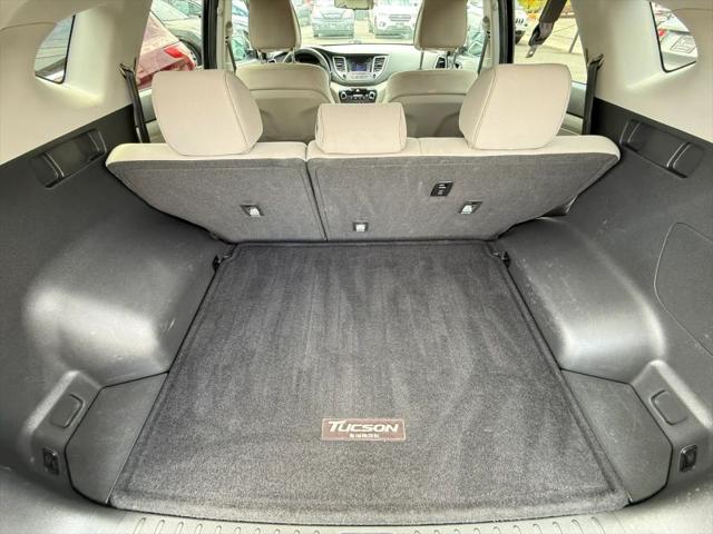 2016 Hyundai Tucson SE