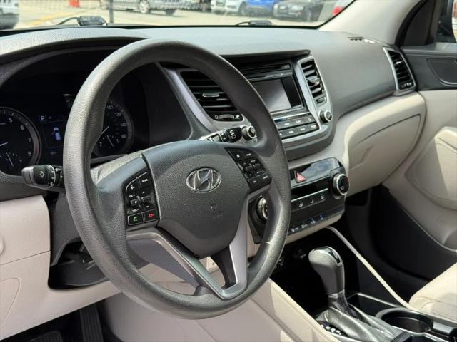 2016 Hyundai Tucson SE